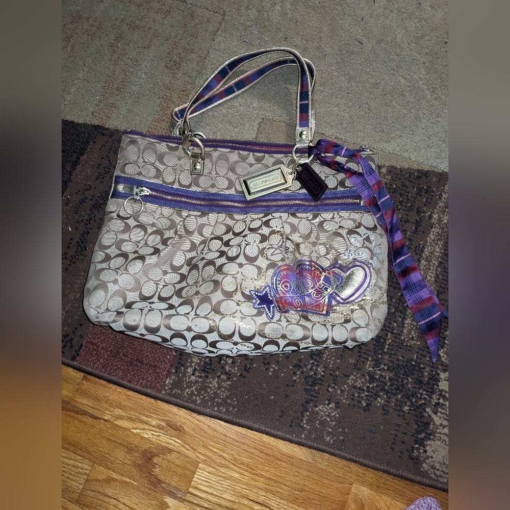 COACH KHAKI PURPLE SIGNATURE SPECIAL EDITION POPPY LARGE HANDBAG 15882 w scarf